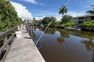 1500 5th Ave S, Naples, FL 34102 - Photo 6