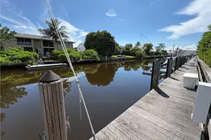 1500 5th Ave S, Naples, FL 34102 - Photo 4