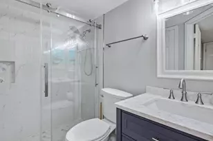 671 W Elkcam Cir, Marco Island, FL 34145 - Photo 6