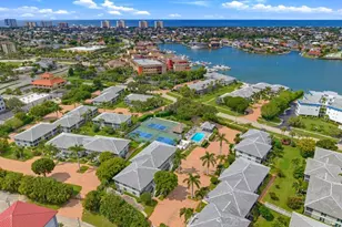 671 W Elkcam Cir, Marco Island, FL 34145 - Photo 4