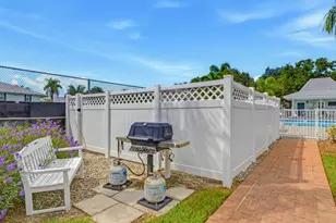 671 W Elkcam Cir, Marco Island, FL 34145 - Photo 20