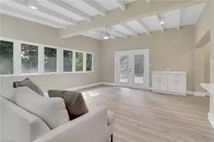 5150 Sand Dollar Ln, Naples, FL 34103 - Photo 16