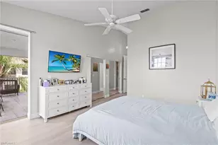 6305 Wilshire Pines Cir, Naples, FL 34109 - Photo 10