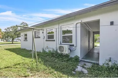 2423 Jeffcott St, Fort Myers, FL 33901 - Photo 30