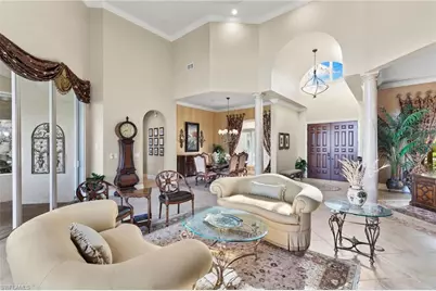 7405 Treeline Dr, Naples, FL 34119 - Photo 4