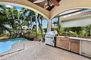 7405 Treeline Dr, Naples, FL 34119 - Photo 32