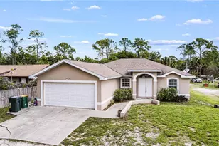 2923 14th Ave SE, Naples, FL 34117 - Photo 2