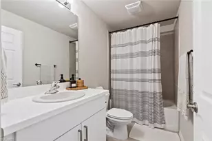 15527 Wildflower Cir, Naples, FL 34119 - Photo 22