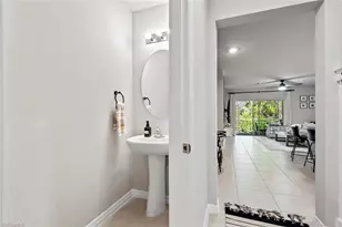 15527 Wildflower Cir, Naples, FL 34119 - Photo 4