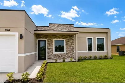 1107 NW 9th Ave, Cape Coral, FL 33993 - Photo 4