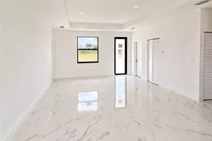 1107 NW 9th Ave, Cape Coral, FL 33993 - Photo 6