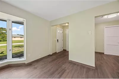 4656 Capri Dr, Naples, FL 34103 - Photo 2