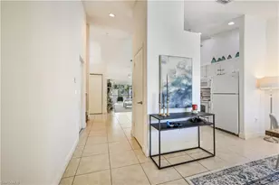 3505 Avion Woods Ct, Naples, FL 34104 - Photo 4