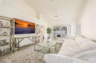 3505 Avion Woods Ct, Naples, FL 34104 - Photo 6