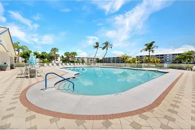 16615 Lake Circle Dr #427, Fort Myers, FL 33908 - Photo 32