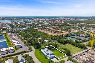 1972 Frederick St, Naples, FL 34112 - Photo 4