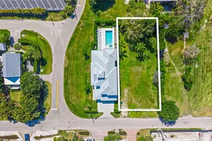 1972 Frederick St, Naples, FL 34112 - Photo 2