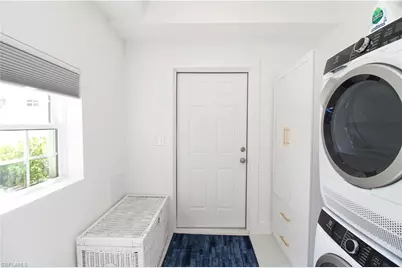 10805 Winterview Dr, Naples, FL 34109 - Photo 14