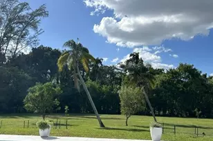 10805 Winterview Dr, Naples, FL 34109 - Photo 46