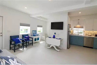 10805 Winterview Dr, Naples, FL 34109 - Photo 18