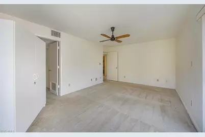 576 Retreat Dr #101, Naples, FL 34110 - Photo 18