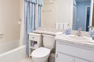 1990 Bald Eagle Dr, Naples, FL 34105 - Photo 10