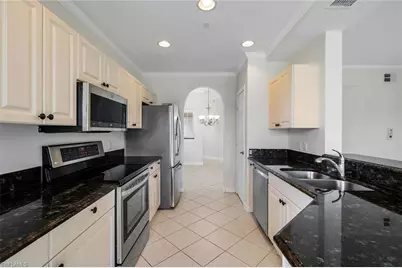 3058 Driftwood Way #4407, Naples, FL 34109 - Photo 6