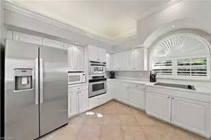 250 S Golf Dr, Naples, FL 34102 - Photo 22