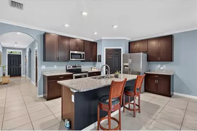 5260 44th St NE, Naples, FL 34120 - Photo 10
