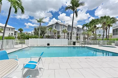175 Barefoot Cir, Bonita Springs, FL 34134 - Photo 4