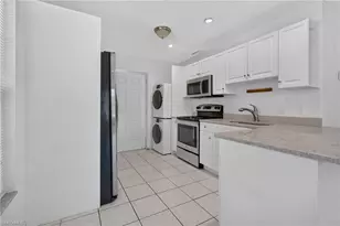 620 Hickory Rd, Naples, FL 34108 - Photo 16