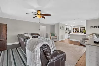 620 Hickory Rd, Naples, FL 34108 - Photo 6