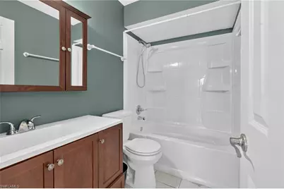 620 Hickory Rd, Naples, FL 34108 - Photo 10