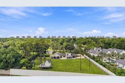 620 Hickory Rd, Naples, FL 34108 - Photo 44