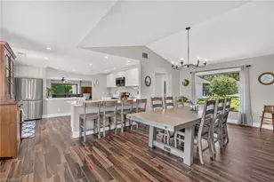 620 Hickory Rd, Naples, FL 34108 - Photo 28