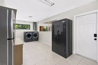 620 Hickory Rd, Naples, FL 34108 - Photo 34
