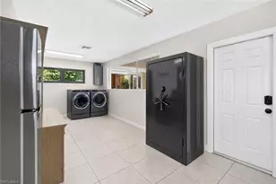 620 Hickory Rd, Naples, FL 34108 - Photo 34
