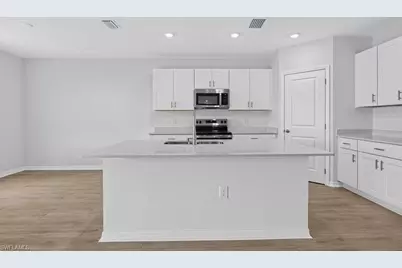 6770 Equinox Ln, North Fort Myers, FL 33917 - Photo 6