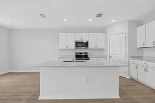 6770 Equinox Ln, North Fort Myers, FL 33917 - Photo 6