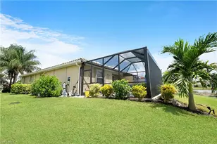 2034 Tamarron Ln, Naples, FL 34120 - Photo 4