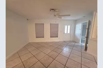 1294 Highlands Dr, Naples, FL 34103 - Photo 8