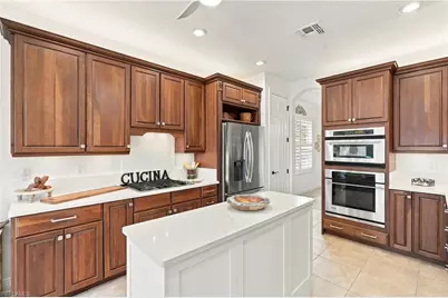 19615 Maddelena Cir, Estero, FL 33967 - Photo 8