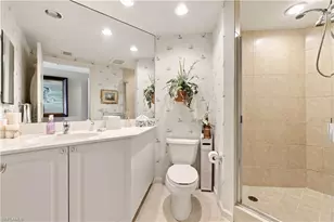 1060 Borghese Ln, Naples, FL 34114 - Photo 14