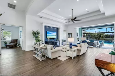 6460 Pembroke Way, Naples, FL 34113 - Photo 6