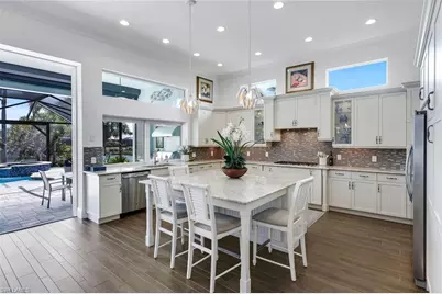 6460 Pembroke Way, Naples, FL 34113 - Photo 10