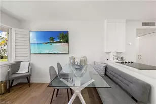 175 5th Ave S, Naples, FL 34102 - Photo 18
