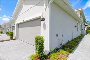 5739 Oakmont Ct, Other, FL 34142 - Photo 4