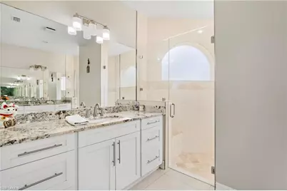 2990 2nd Ave SE, Naples, FL 34117 - Photo 14