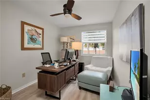 379 Dover Pl, Naples, FL 34104 - Photo 26