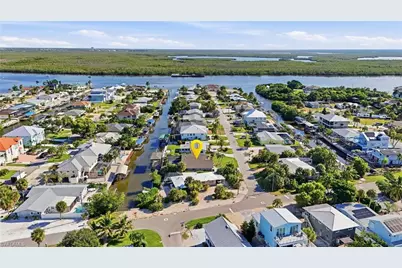 323 Washington Ct, Fort Myers Beach, FL 33931 - Photo 36